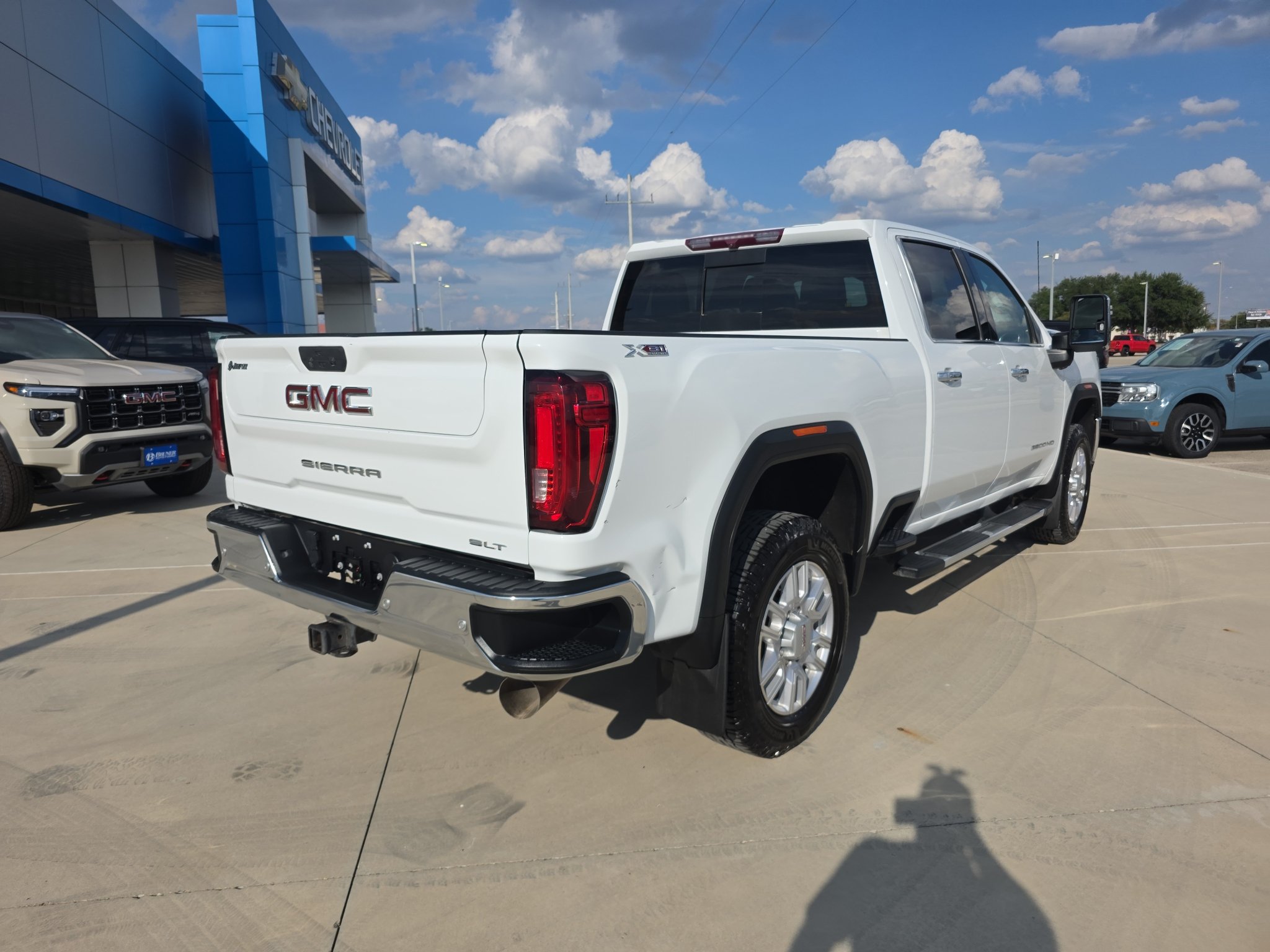 Used 2021 GMC Sierra 2500 SLT w/ Texas SLT Premium Package AWD/4WD image 22