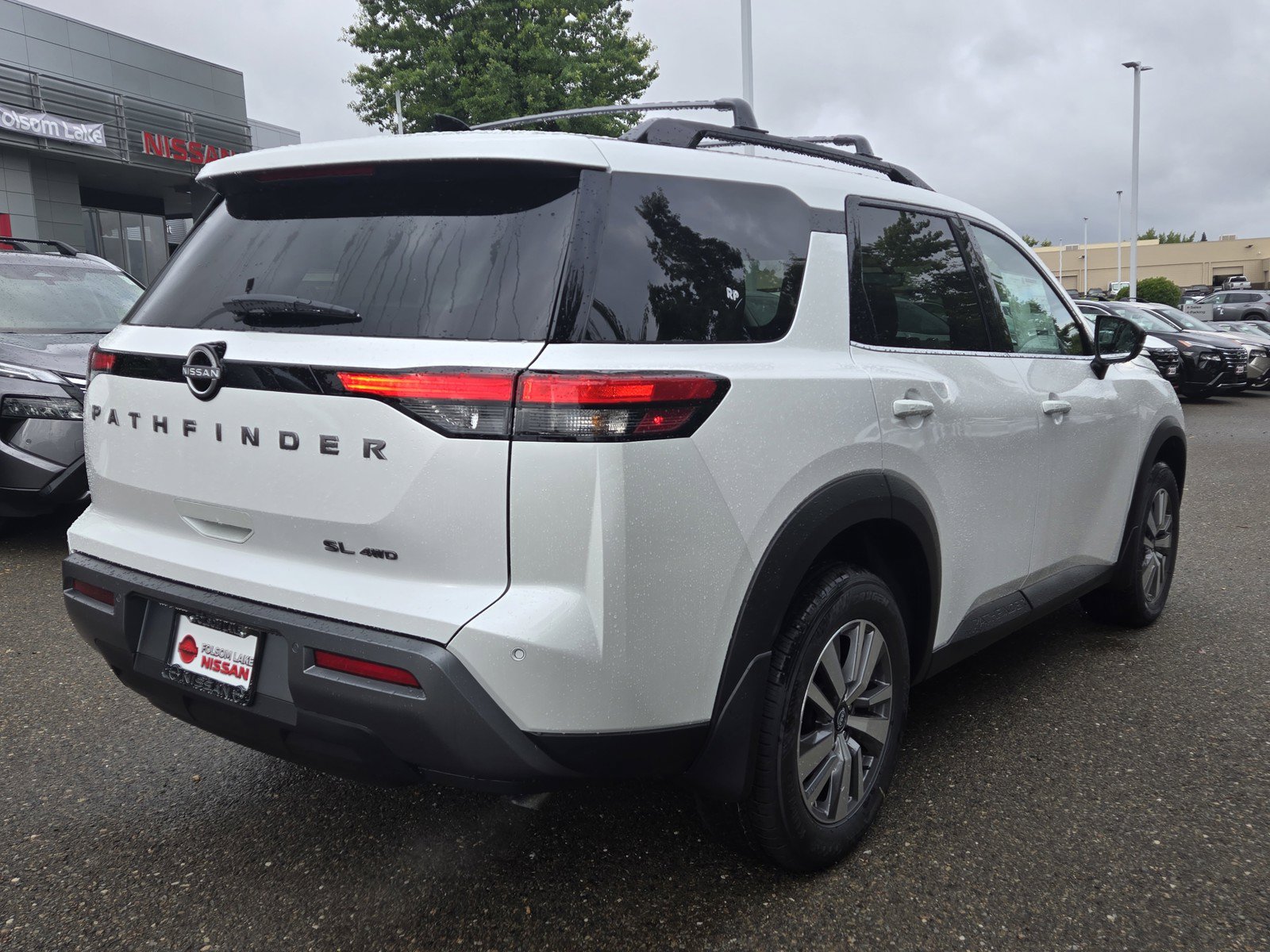 New 2026 Nissan Pathfinder SL AWD/4WD image 4
