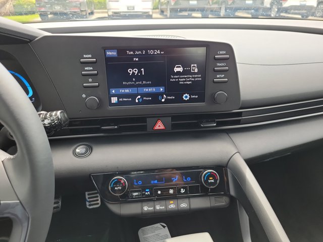 New 2026 Hyundai Elantra Sport FWD image 14