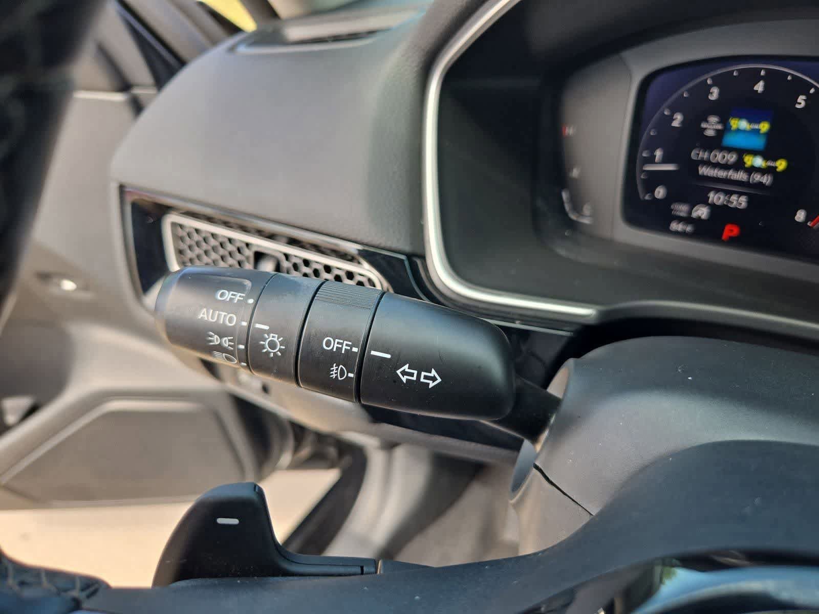 Used 2022 Honda Civic Touring image 27