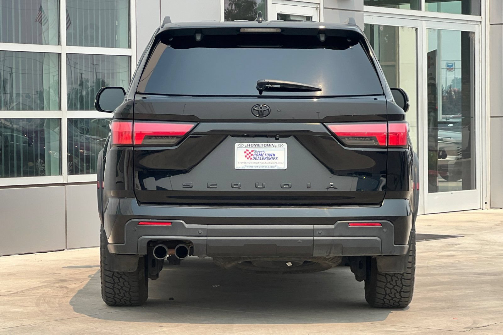 Certified 2024 Toyota Sequoia TRD Pro AWD/4WD image 5