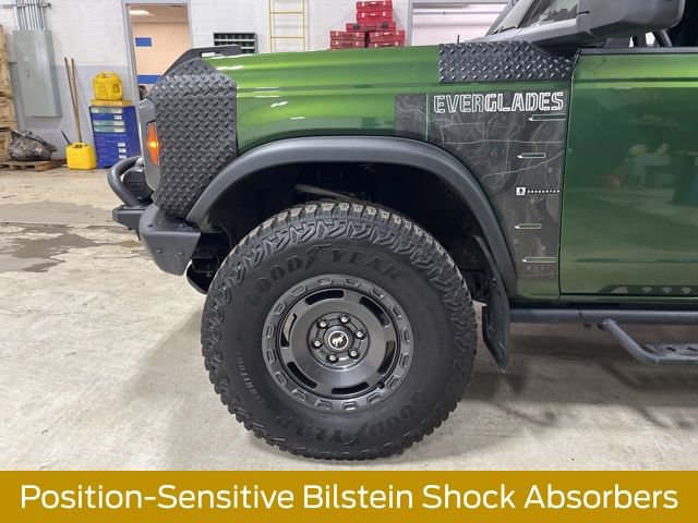 Used 2022 Ford Bronco Everglades image 14