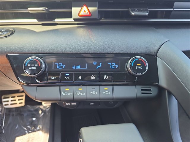 New 2025 Hyundai Elantra Sport image 18