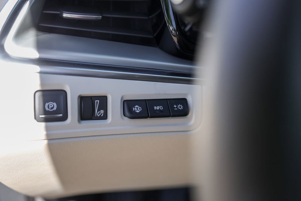 Certified 2023 Cadillac XT5 Premium Luxury w/ Technology Package image 13