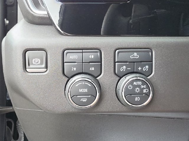 Certified 2024 Chevrolet Silverado 1500 LT Trail Boss w/ Convenience Package II AWD/4WD image 25