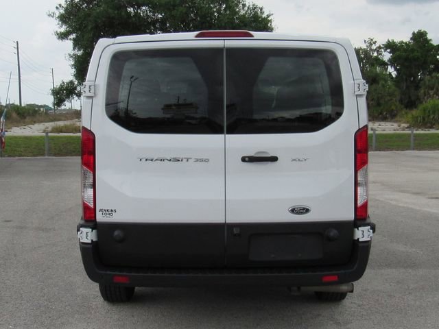 Used 2024 Ford Transit 350 XLT image 4