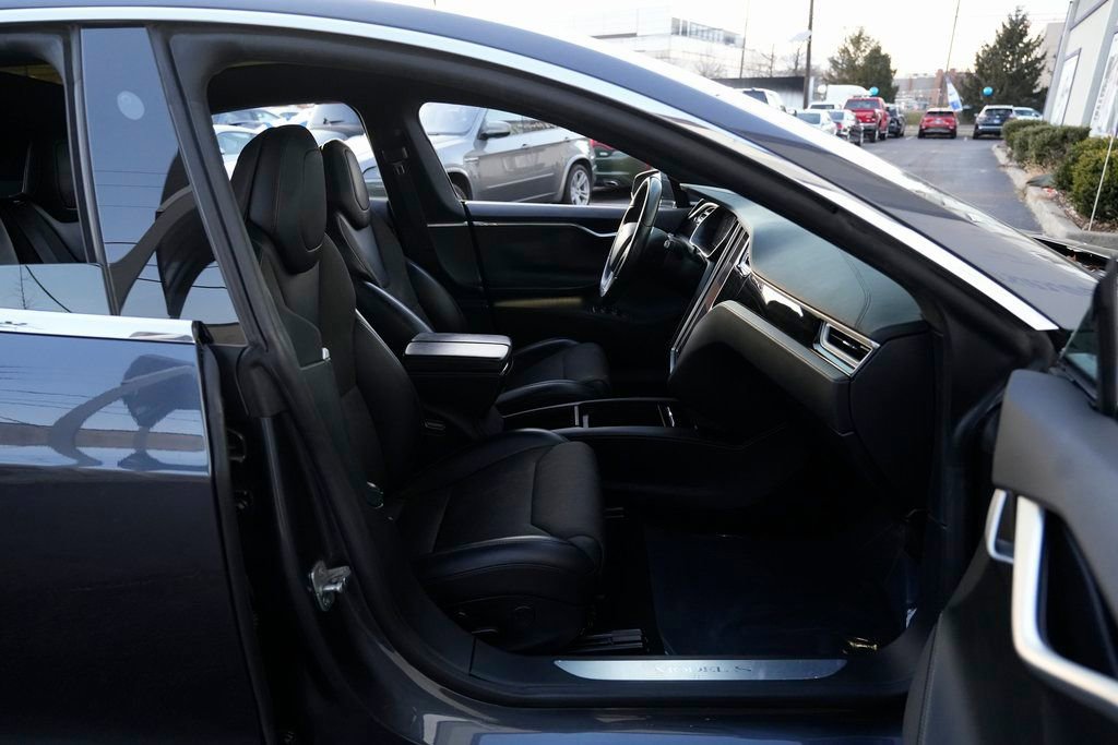 Used 2017 Tesla Model S 75D image 29