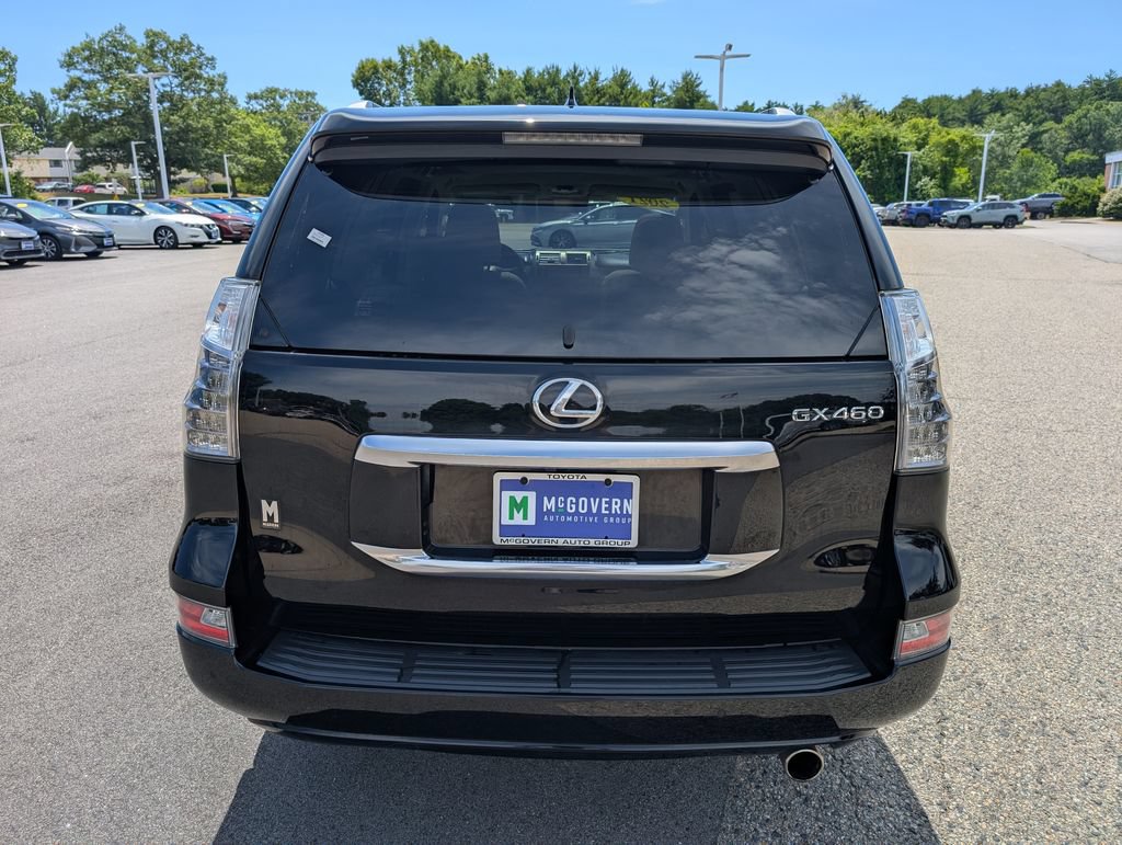 Used 2021 Lexus GX 460 Premium w/ Premium Package AWD/4WD image 4