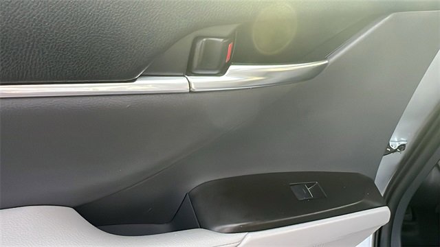 Certified 2022 Toyota Camry XLE image 24