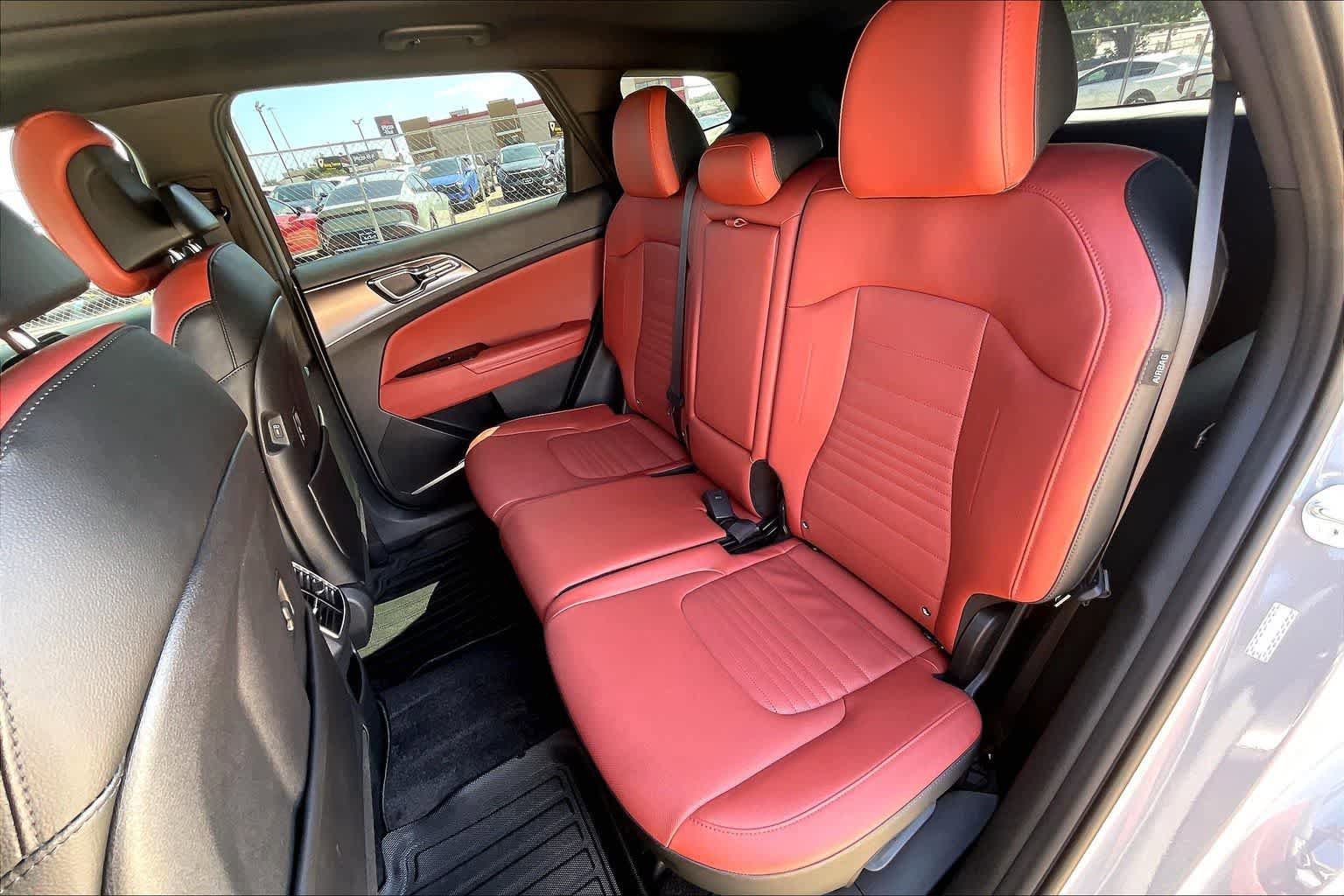 Certified 2024 Kia Sportage SX FWD image 28