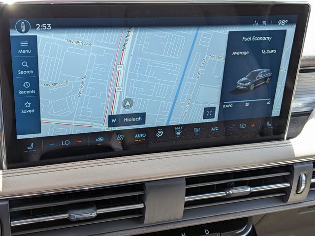 Used 2023 Lincoln Corsair FWD image 11