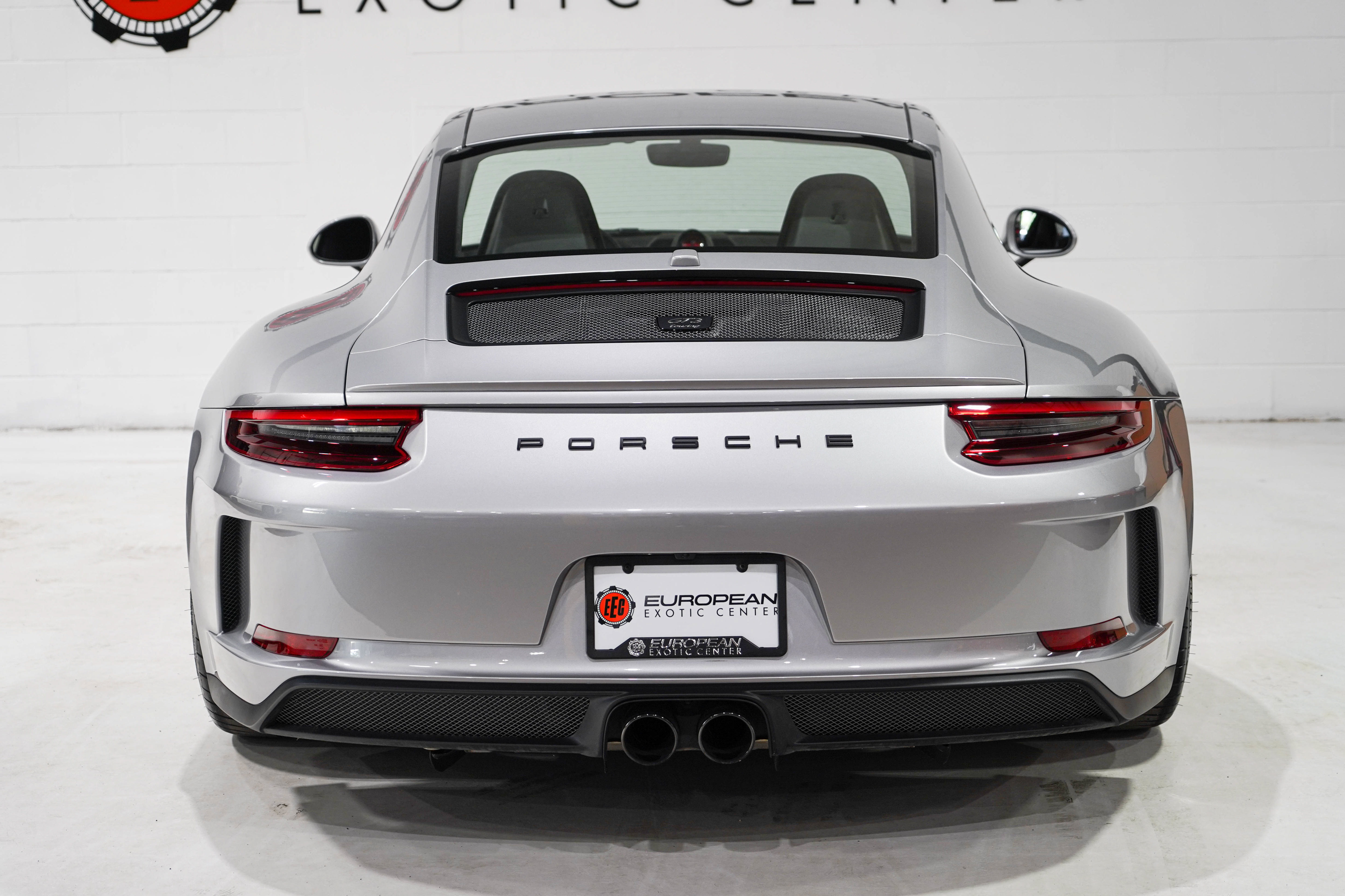 Used 2018 Porsche 911 GT3 RWD image 3