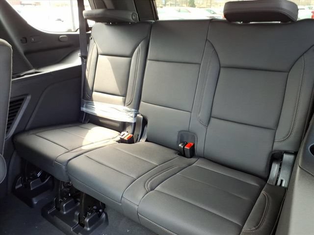 New 2026 Chevrolet Tahoe High Country AWD/4WD image 11