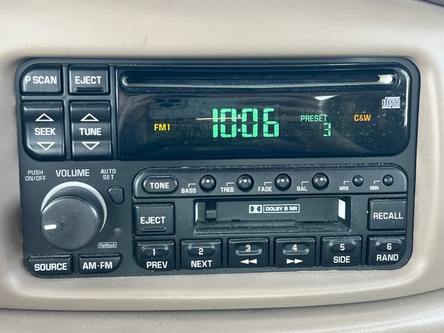 Used 2001 Buick Century Custom w/ Premium Pkg FWD image 22