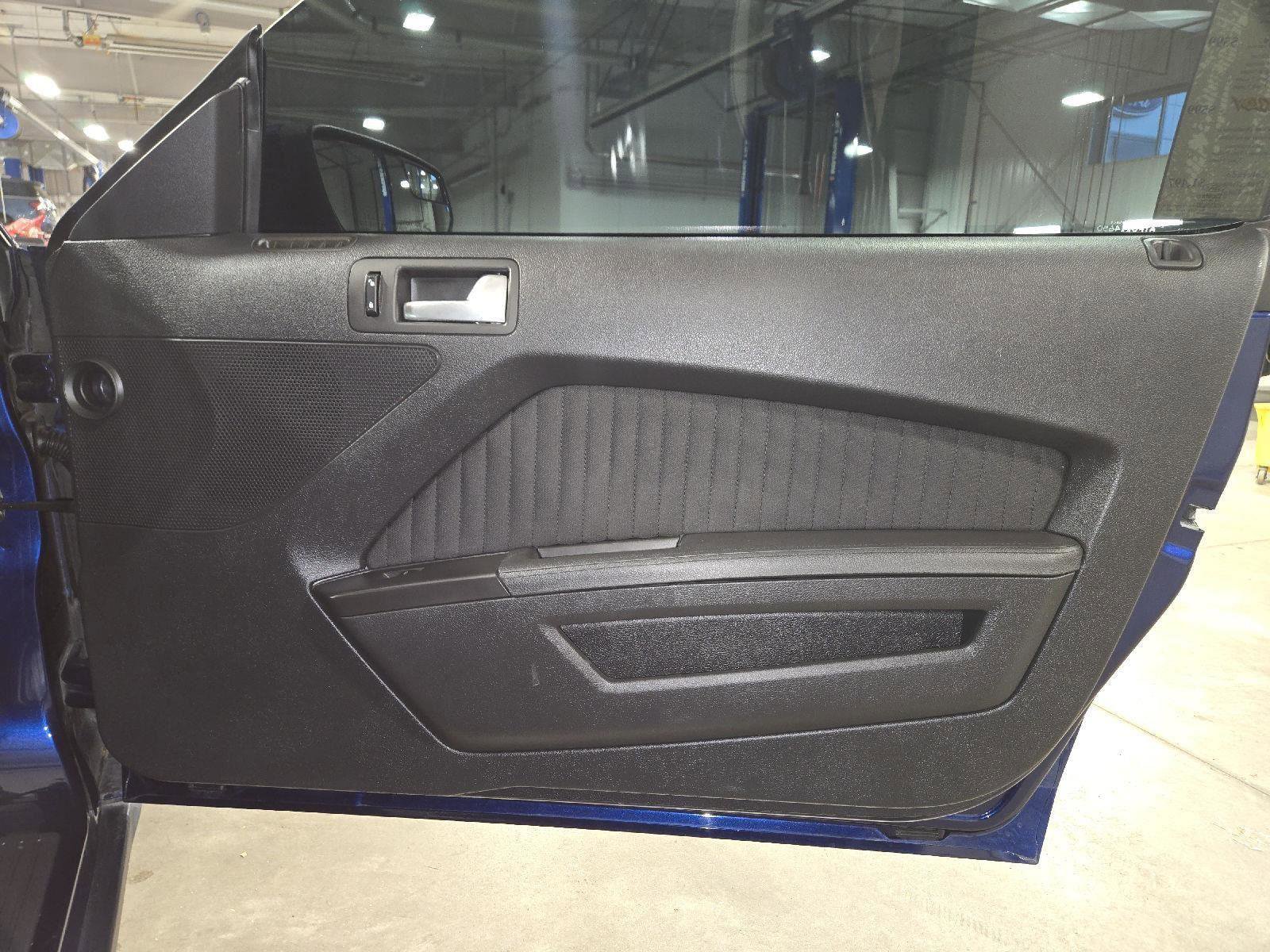 Used 2012 Ford Mustang Boss 302 w/ Boss 302 Accessory Pkg image 27