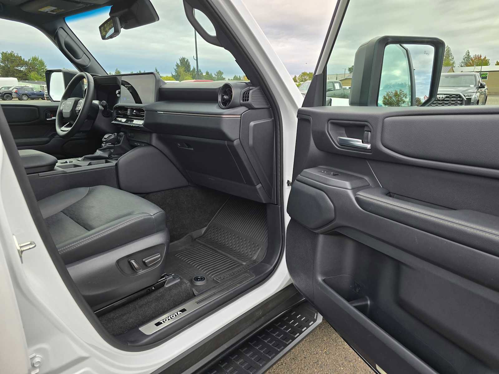 Certified 2025 Toyota Land Cruiser image 13