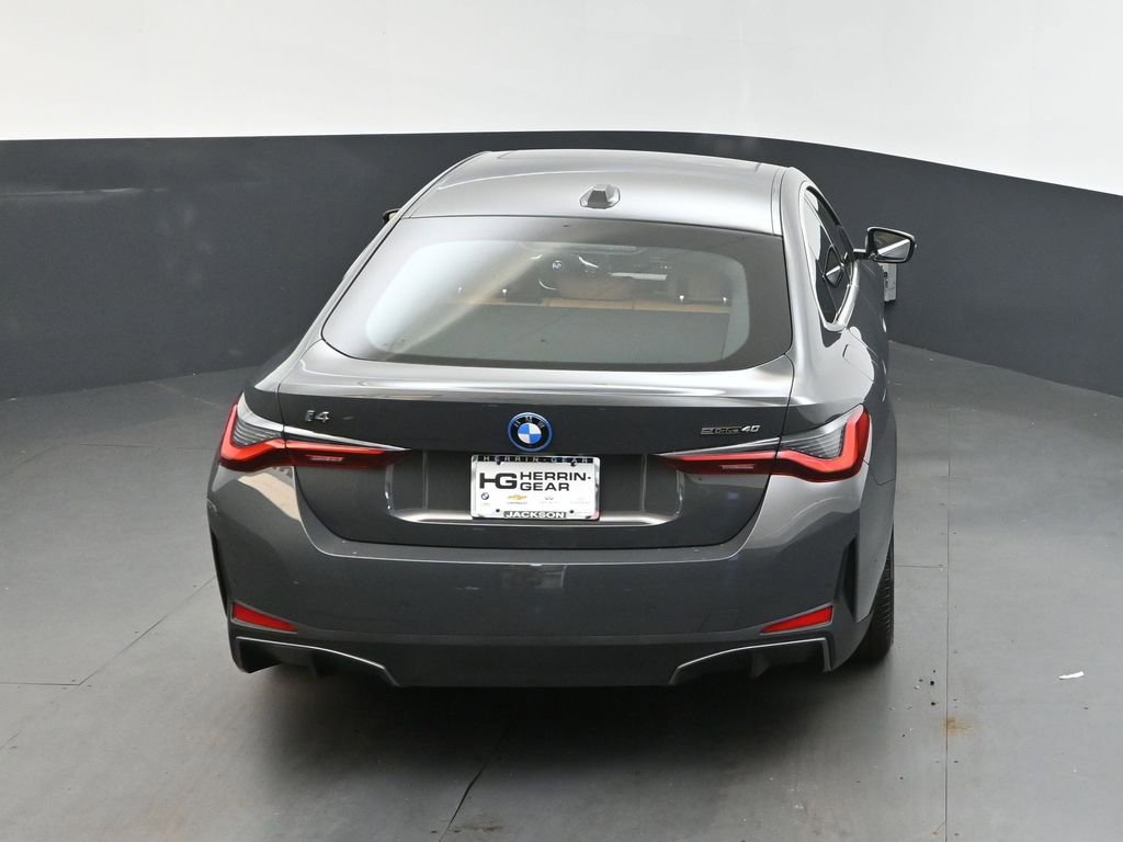 New 2025 BMW i4 eDrive40 w/ Premium Package RWD image 34