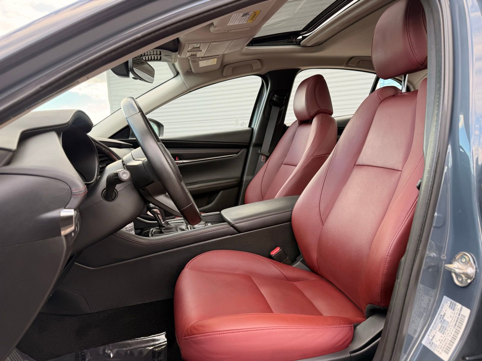 Used 2024 MAZDA MAZDA3 s image 14