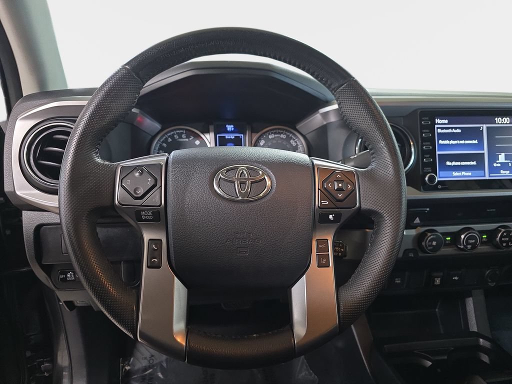 Used 2020 Toyota Tacoma SR5 RWD image 19