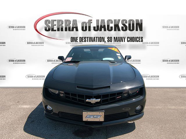 Used 2010 Chevrolet Camaro SS w/ RS Package image 3