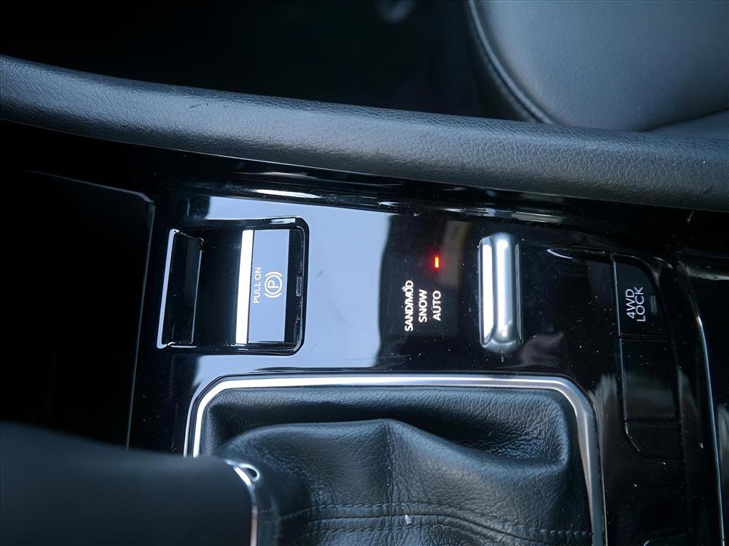 Used 2024 Jeep Compass Limited image 22