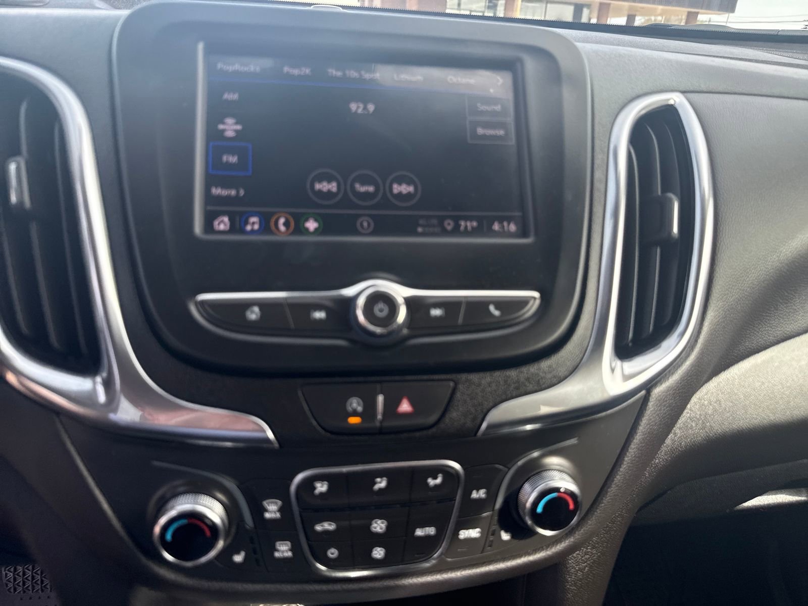 Used 2024 Chevrolet Equinox LT w/ LPO, Floor Liner Package image 24