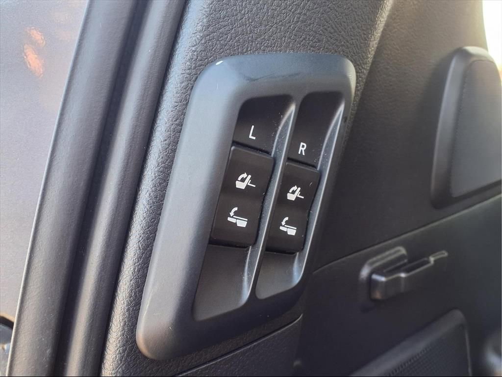 Used 2023 Lexus GX 460 Premium w/ Accessory Package image 35