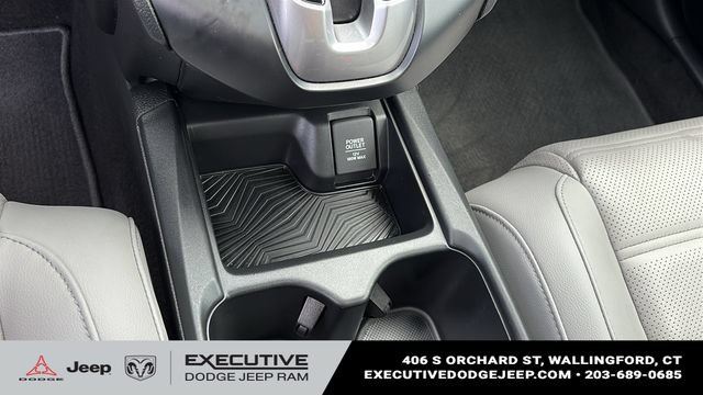 Used 2017 Honda CR-V Touring image 18