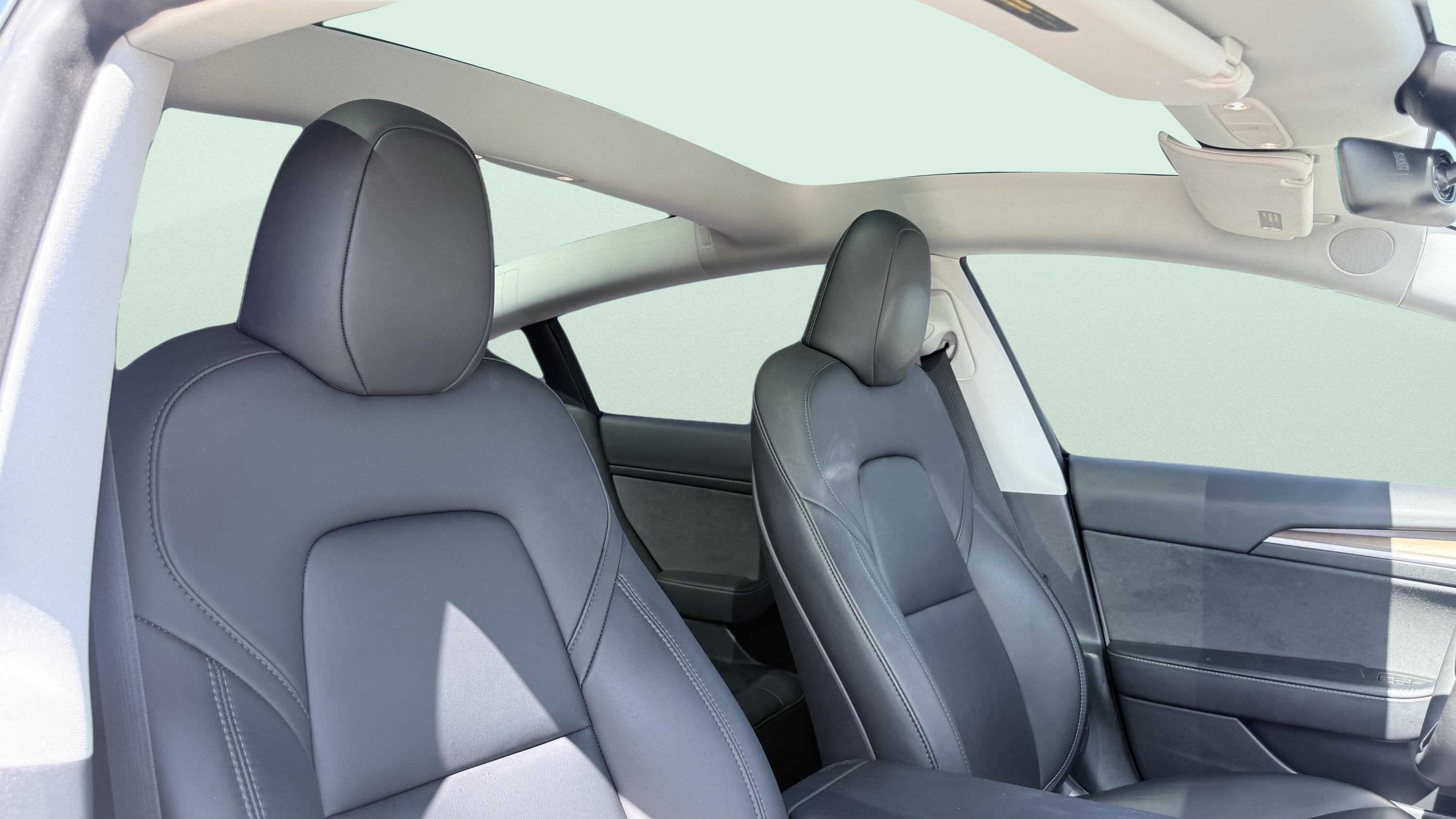 Used 2023 Tesla Model 3 Standard Range RWD image 37
