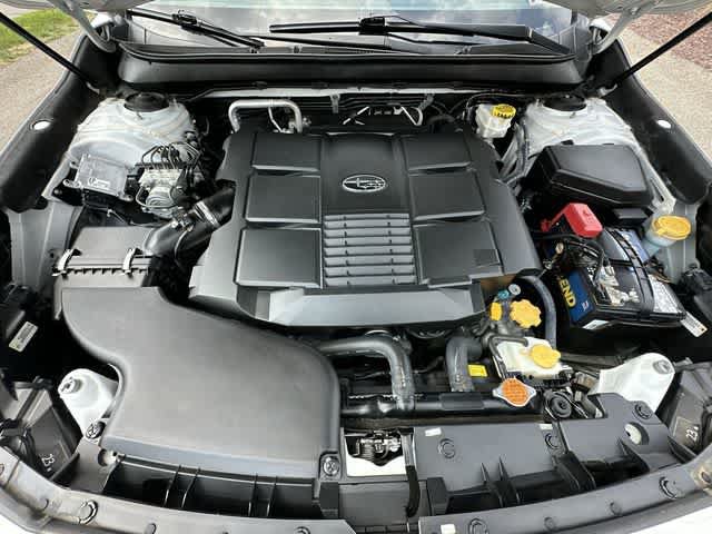 Used 2019 Subaru Outback 3.6R Limited AWD/4WD image 26