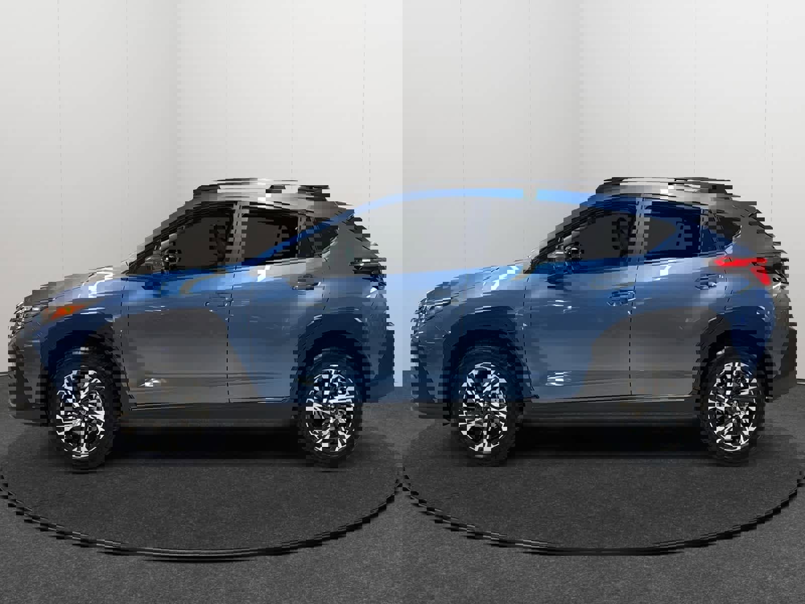 Used 2024 Subaru Crosstrek 2.0i Premium AWD/4WD image 3