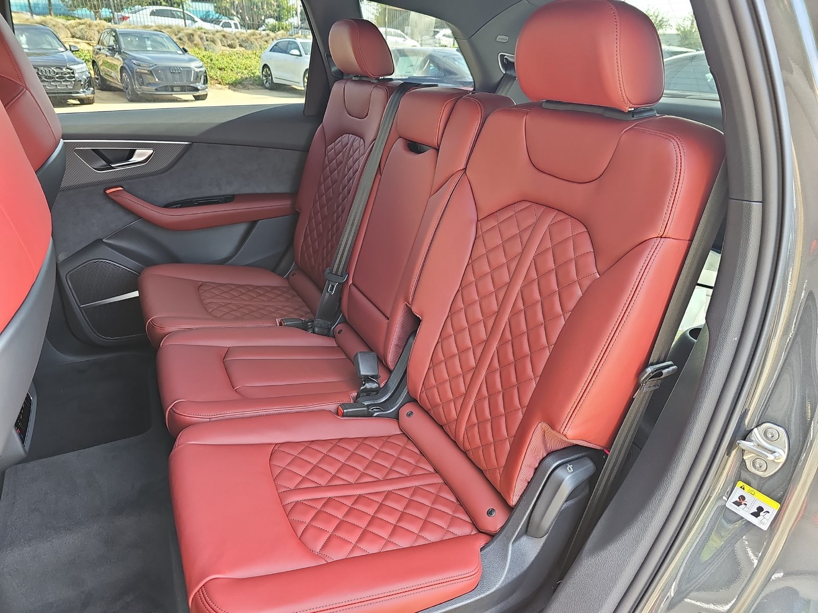 New 2026 Audi SQ7 Premium Plus AWD/4WD image 16