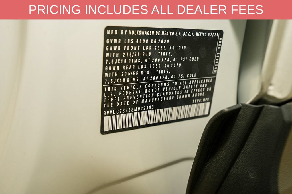 Used 2025 Volkswagen Taos SE AWD/4WD image 19