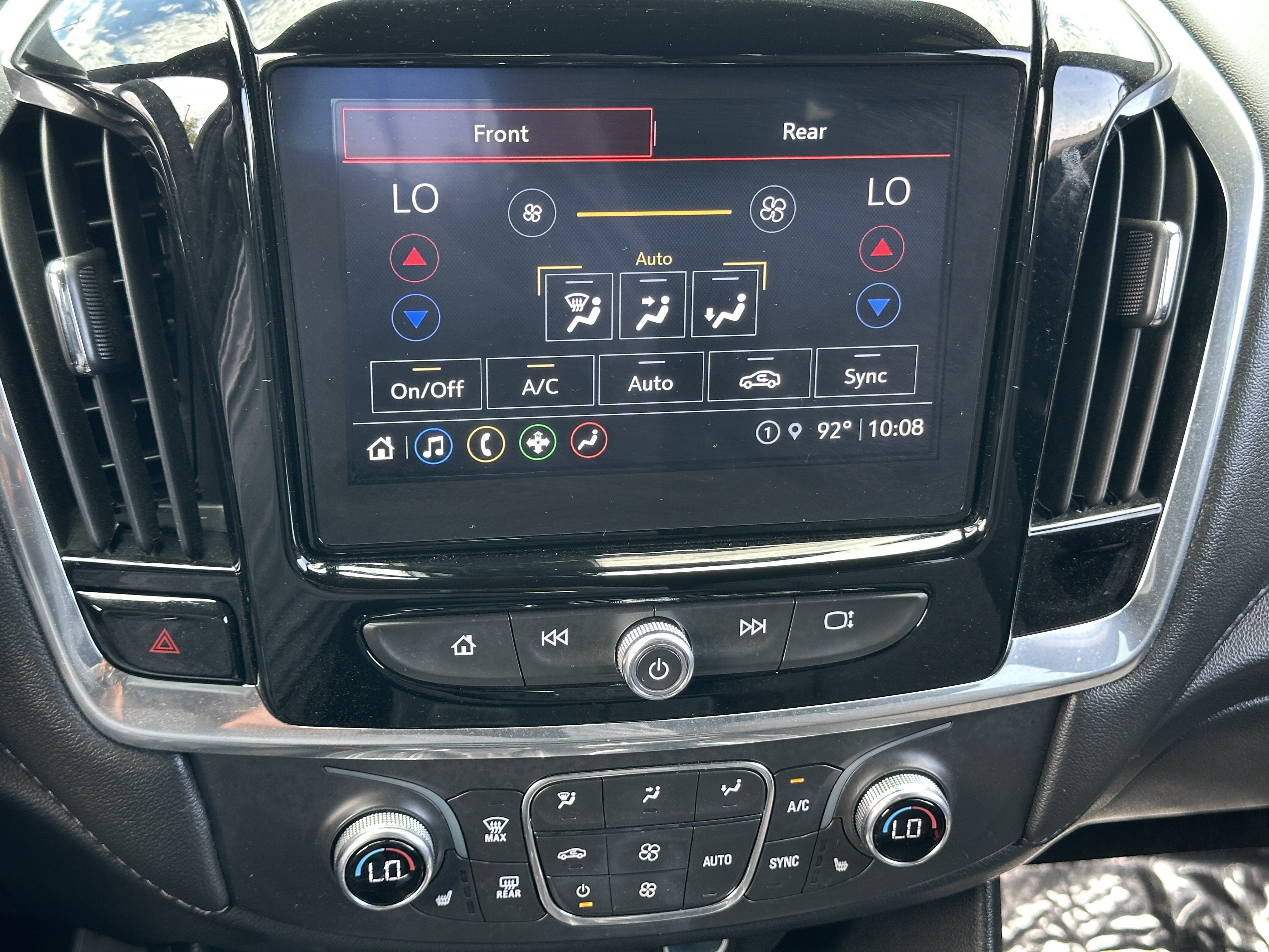 Used 2023 Chevrolet Traverse LT FWD image 27