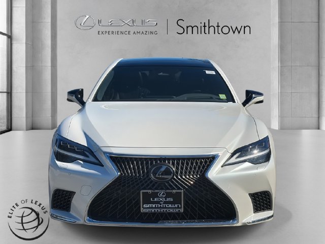 Used 2024 Lexus LS 500 AWD w/ Luxury Package image 2