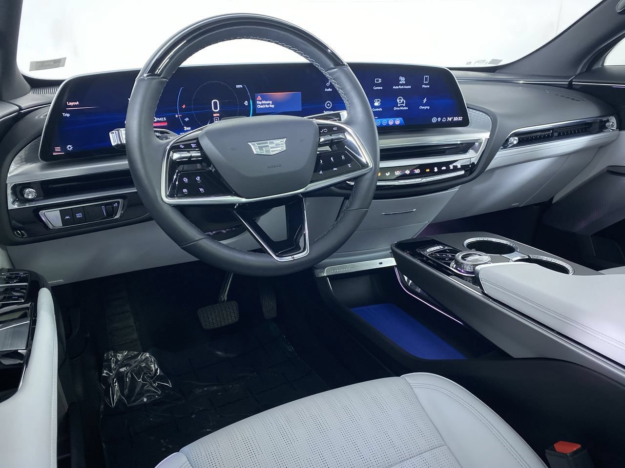 Certified 2024 Cadillac Lyriq Sport w/ LPO, Floor Liner Package AWD/4WD image 2