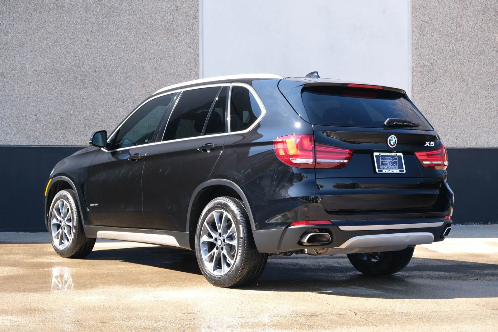 Used 2018 BMW X5 sDrive35i w/ Driving Assistance Package RWD image 14