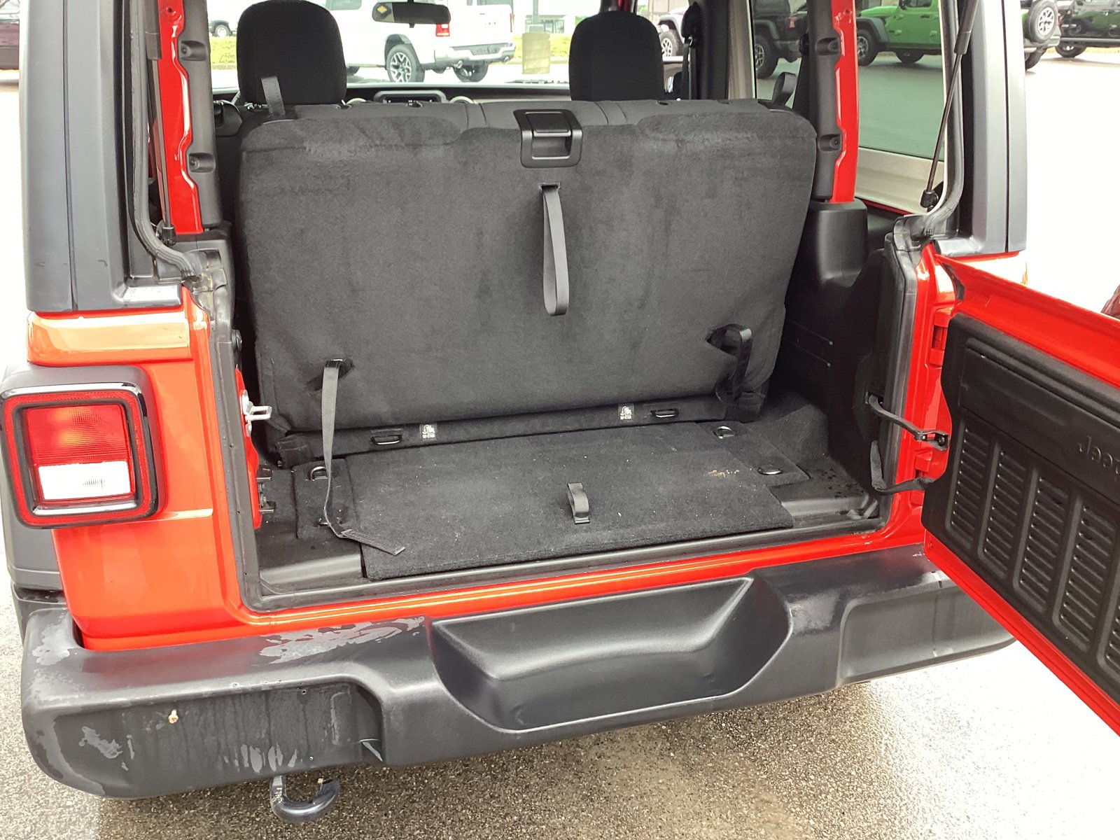 Used 2019 Jeep Wrangler Sport AWD/4WD image 16
