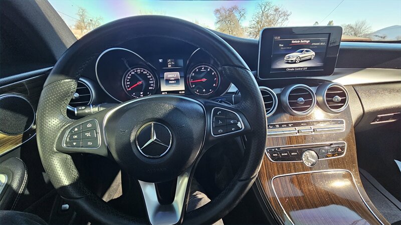 Used 2018 Mercedes-Benz C 300 Coupe image 15