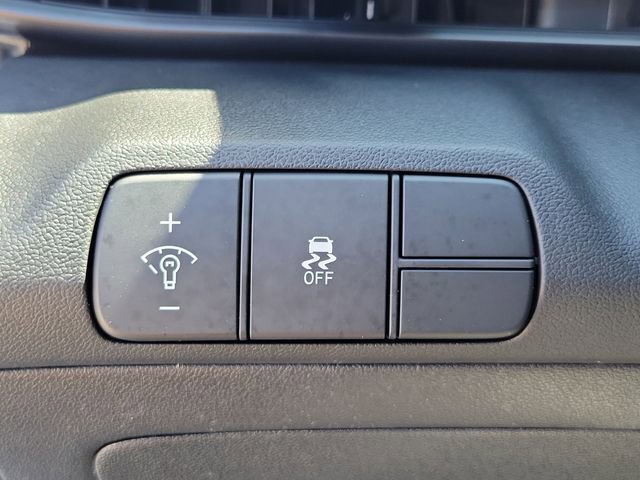 New 2026 Hyundai Elantra Sport image 16