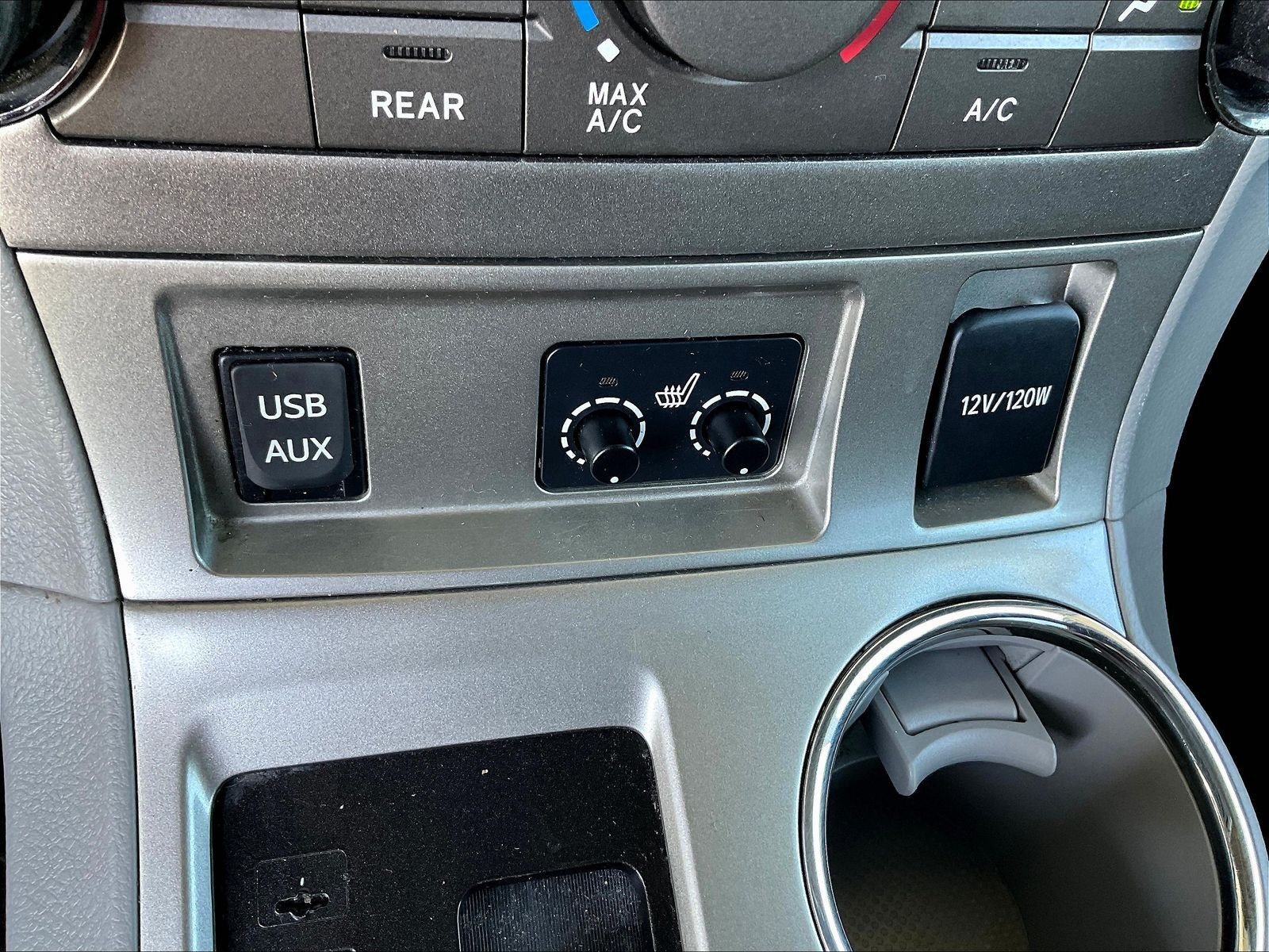 Used 2013 Toyota Highlander SE AWD/4WD image 15