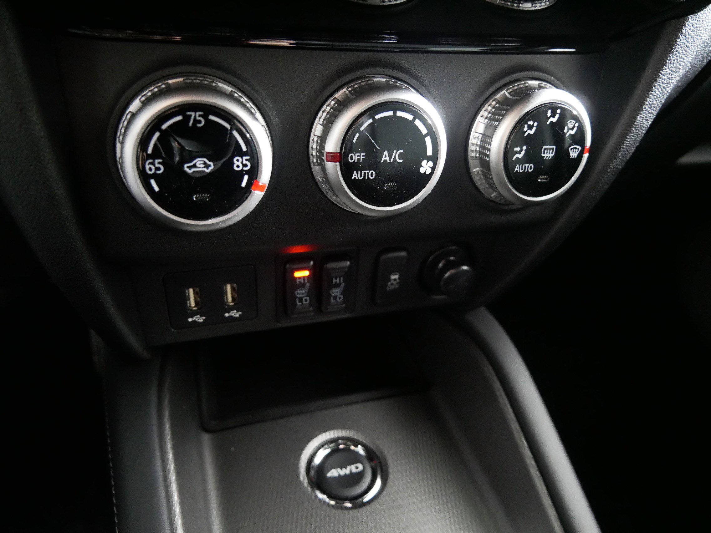 New 2025 Mitsubishi Outlander Sport SEL image 7