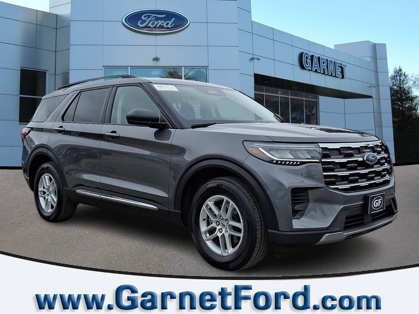 Certified 2025 Ford Explorer Active image 1