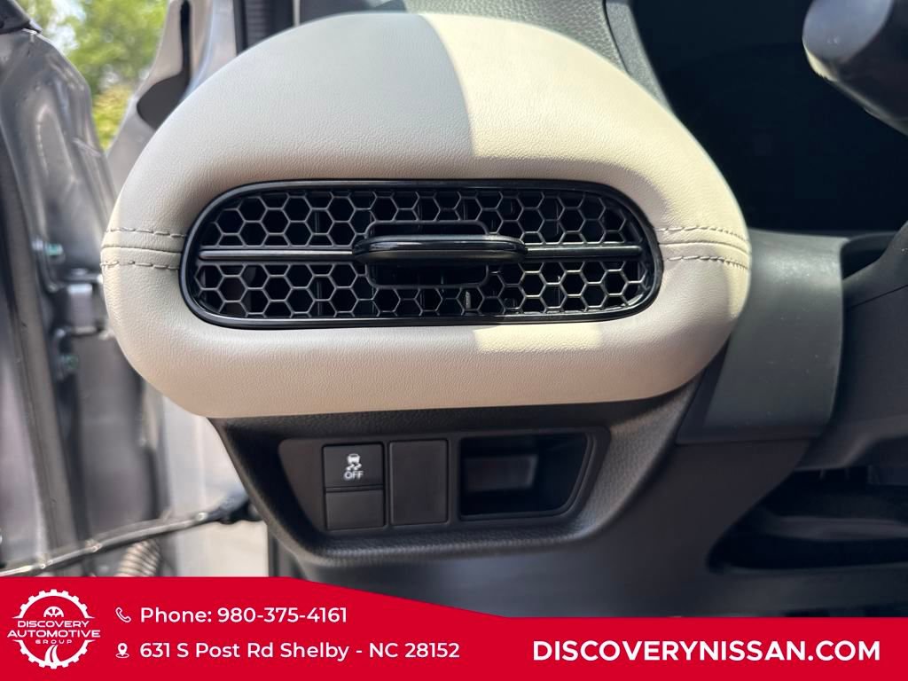 Used 2024 Honda HR-V LX image 13