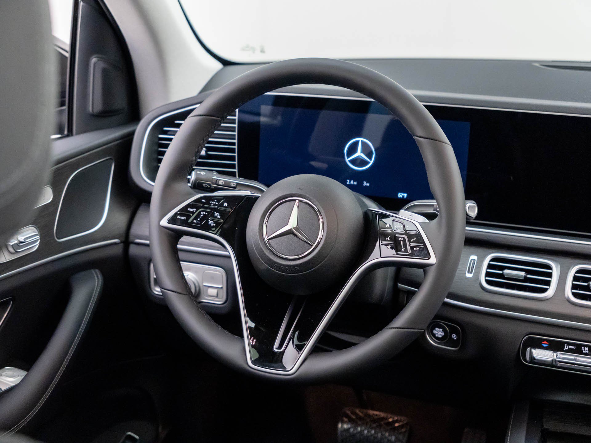 New 2026 Mercedes-Benz GLE 350 4MATIC image 11