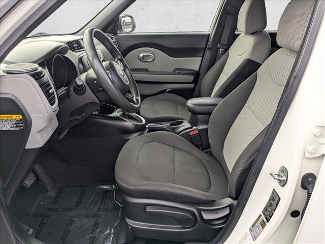 Used 2019 Kia Soul Base image 15