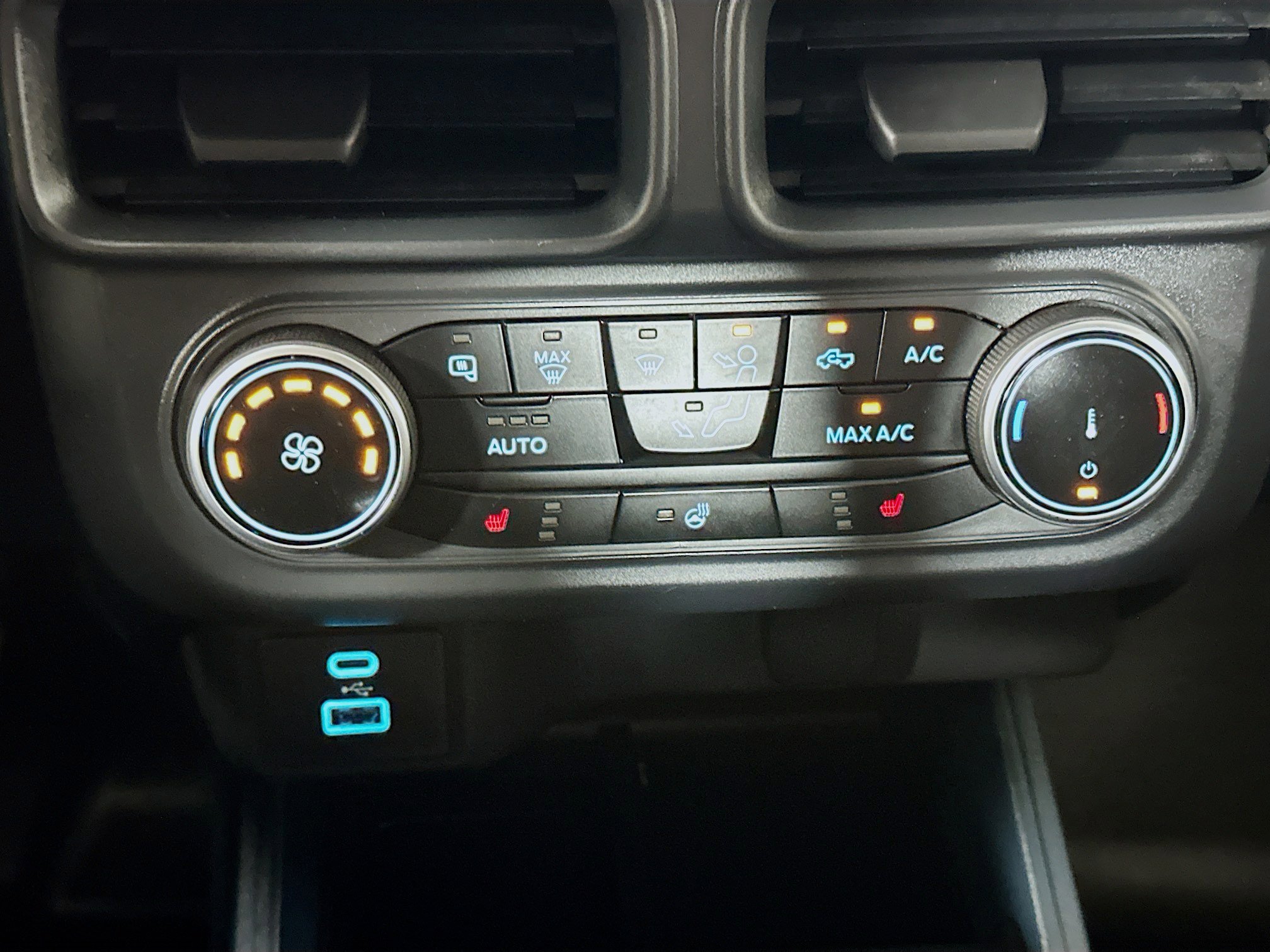 Used 2024 Ford Maverick XLT w/ XLT Luxury Package image 23