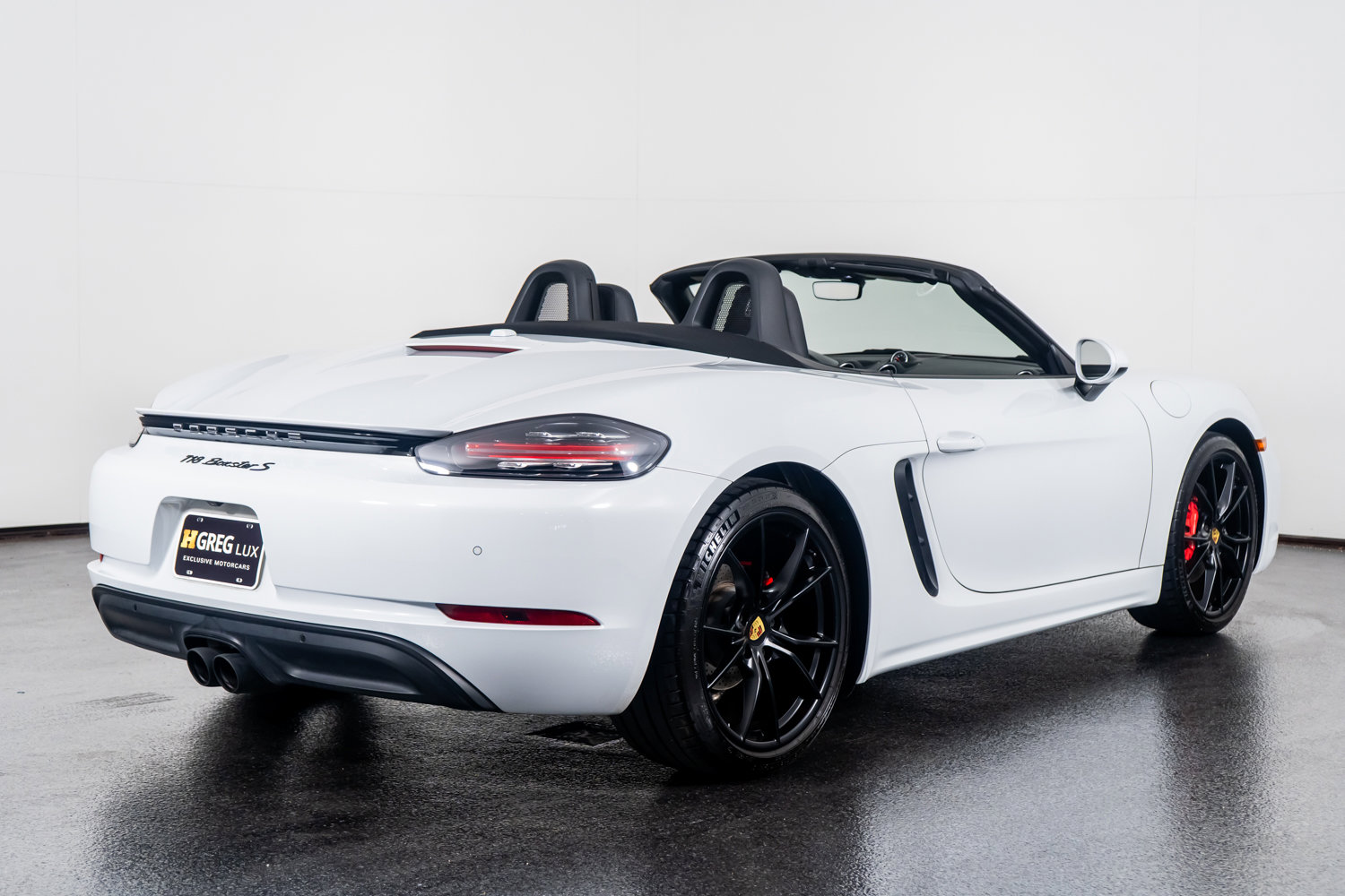 Used 2022 Porsche 718 Boxster S image 11