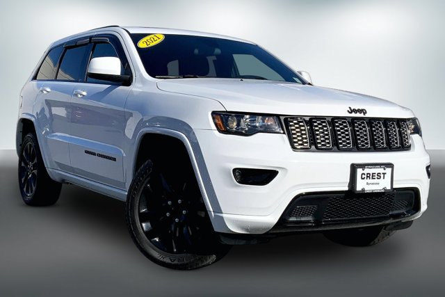 Used 2021 Jeep Grand Cherokee Laredo X AWD/4WD image 1