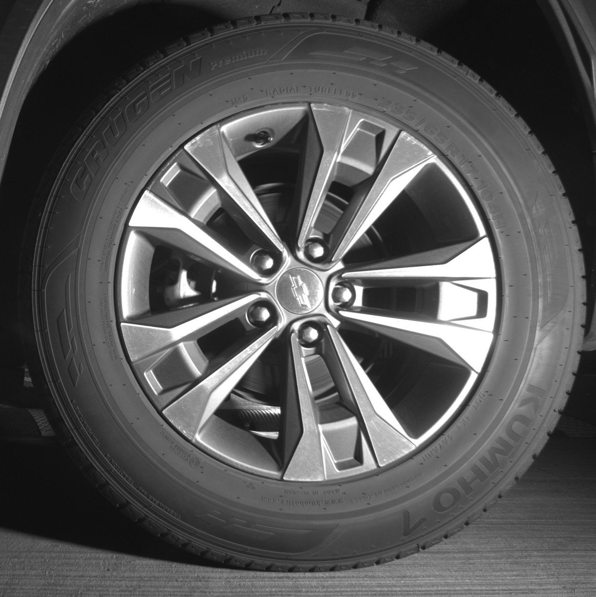 Used 2025 Chevrolet Equinox LT FWD image 14